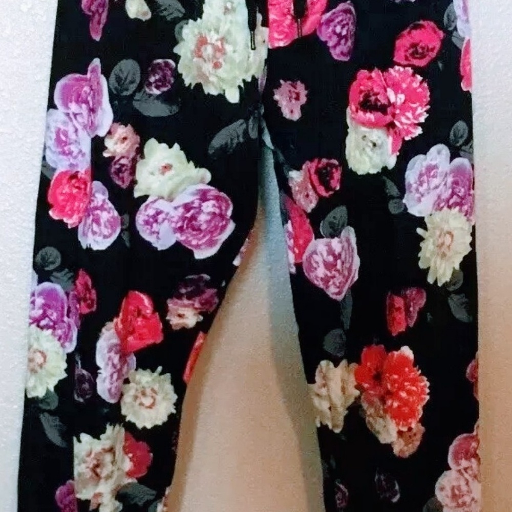 Floral Joggers(A4969)